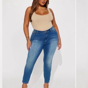 FASHION NOVA Squat Like that Booty Lifting Size 16 High Rise Skinny Jeans NWT